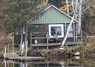 Birch-Lake-Resort-Cottage-1