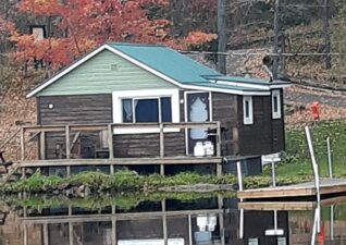 Birch-Lake-Resort-Cottage-4