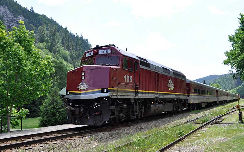 agawa-canyon-tour-profile