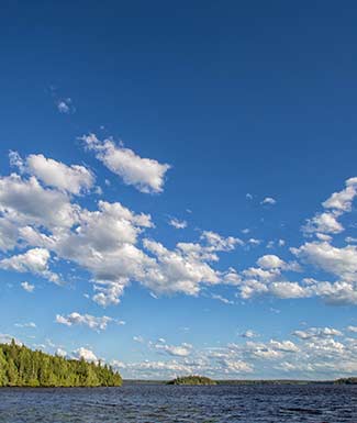 fushimi-lake-provincial-park-trailer