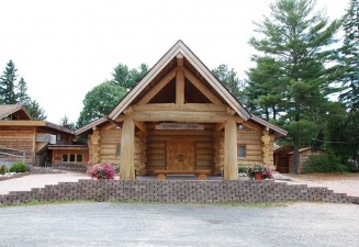 laurentian-lodge-photo2