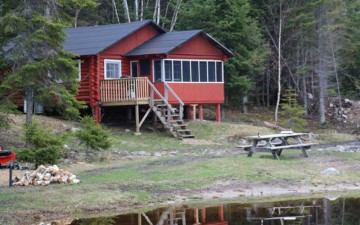 northern-walleye-lodge