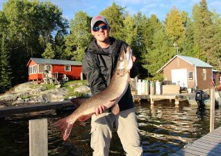 northern-walleye-lodge-photo3