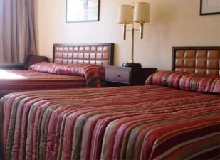 red-top-accommodations-photo-5