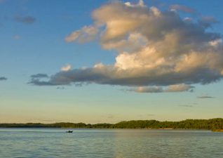 IvanhoeLake_cloud