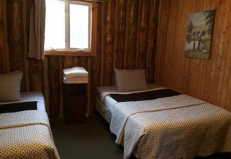 agichs-riverside-cabin-photo7