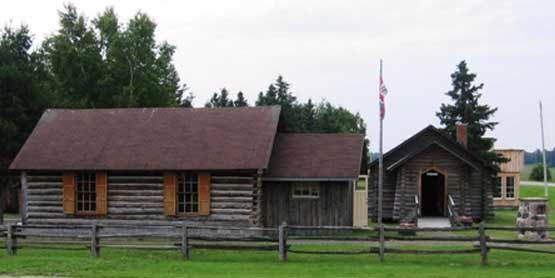 heritage park museum, little rapids