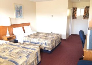 trunk-road-motel-photo5