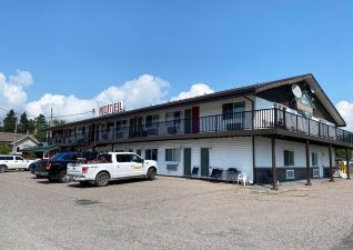BavarianInnMotel008