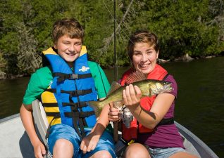 family-fishing-photo3