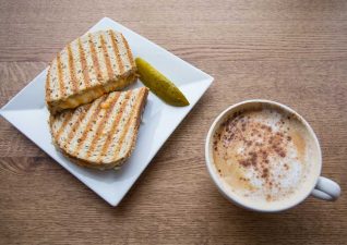 shabbymotley_grilledcheesed_latte