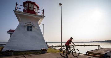 cycling-stjosephisland-richardslanding