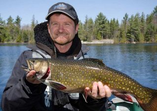 fishing-in-algoma-resorts-lodges4