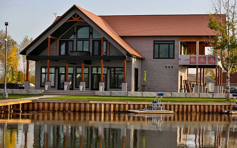 lakehouse-vknapp-exterior