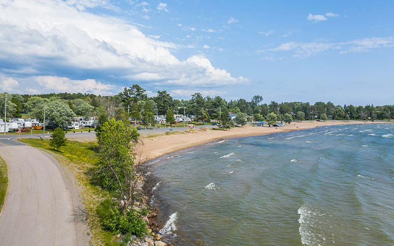 LakesideParkCmpgrd.Main