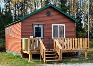 LinamacLodgeProfile001